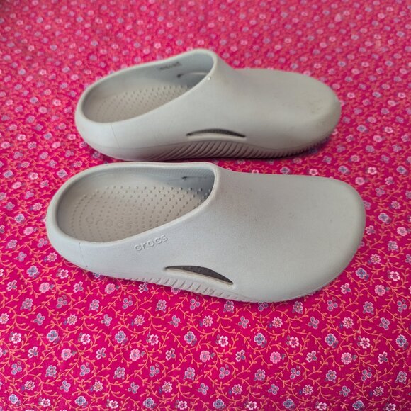 Crocs Mellow Recovery Clog Slip On Waterproof Mule Comfort Unisex - Picture 3 of 7